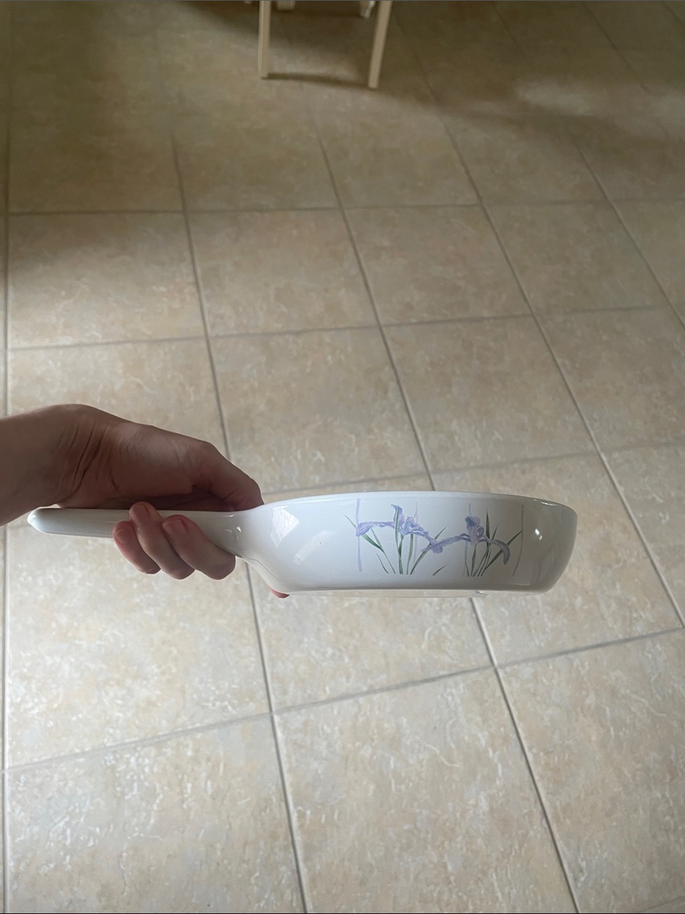 🖤5/$25 cohning ware 7 in iris flowers baking dish with handle - Picture 10 of 15